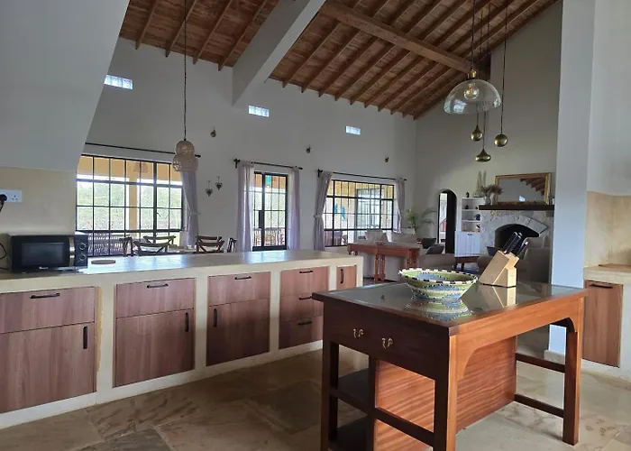 Kipepeo Villa Mt Longonot & Lake Naivasha Views