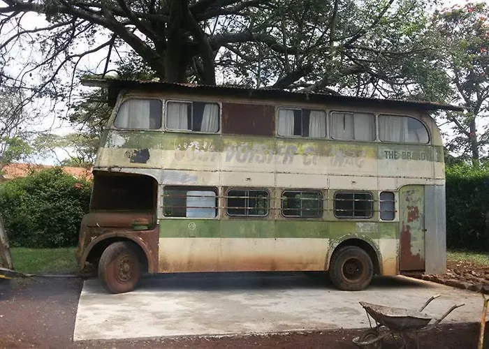 The Brandy Bus, Glamping In A Quiet Paradise